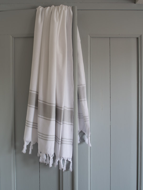 hammam towel white/ light grey
